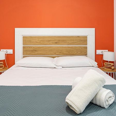 Apartamento De Estilo Moderno Hasta 5 Pax บาเลนเซีย ภายนอก รูปภาพ