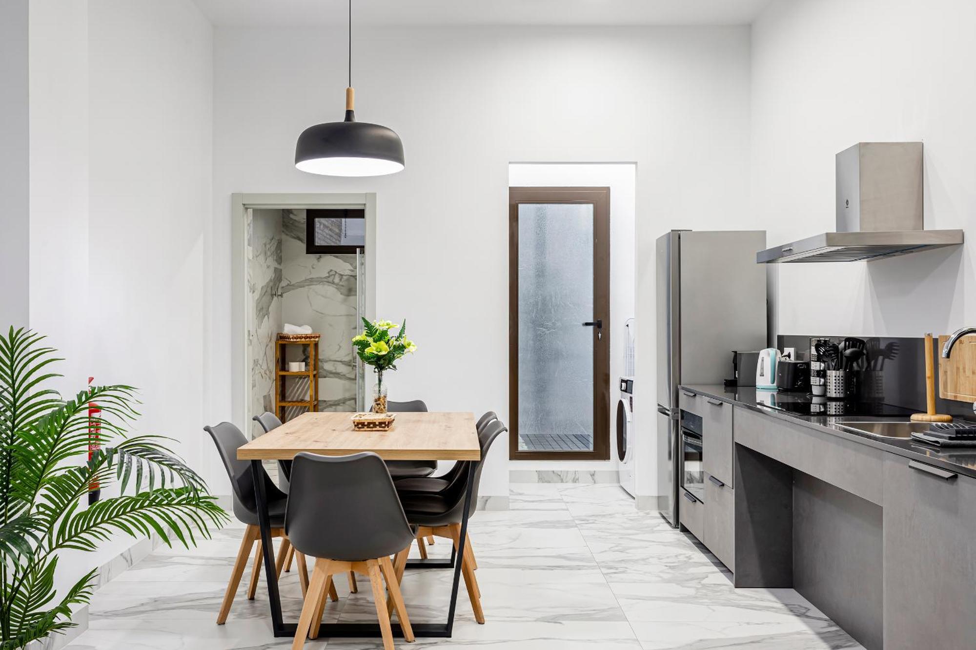 Apartamento De Estilo Moderno Hasta 5 Pax บาเลนเซีย ภายนอก รูปภาพ