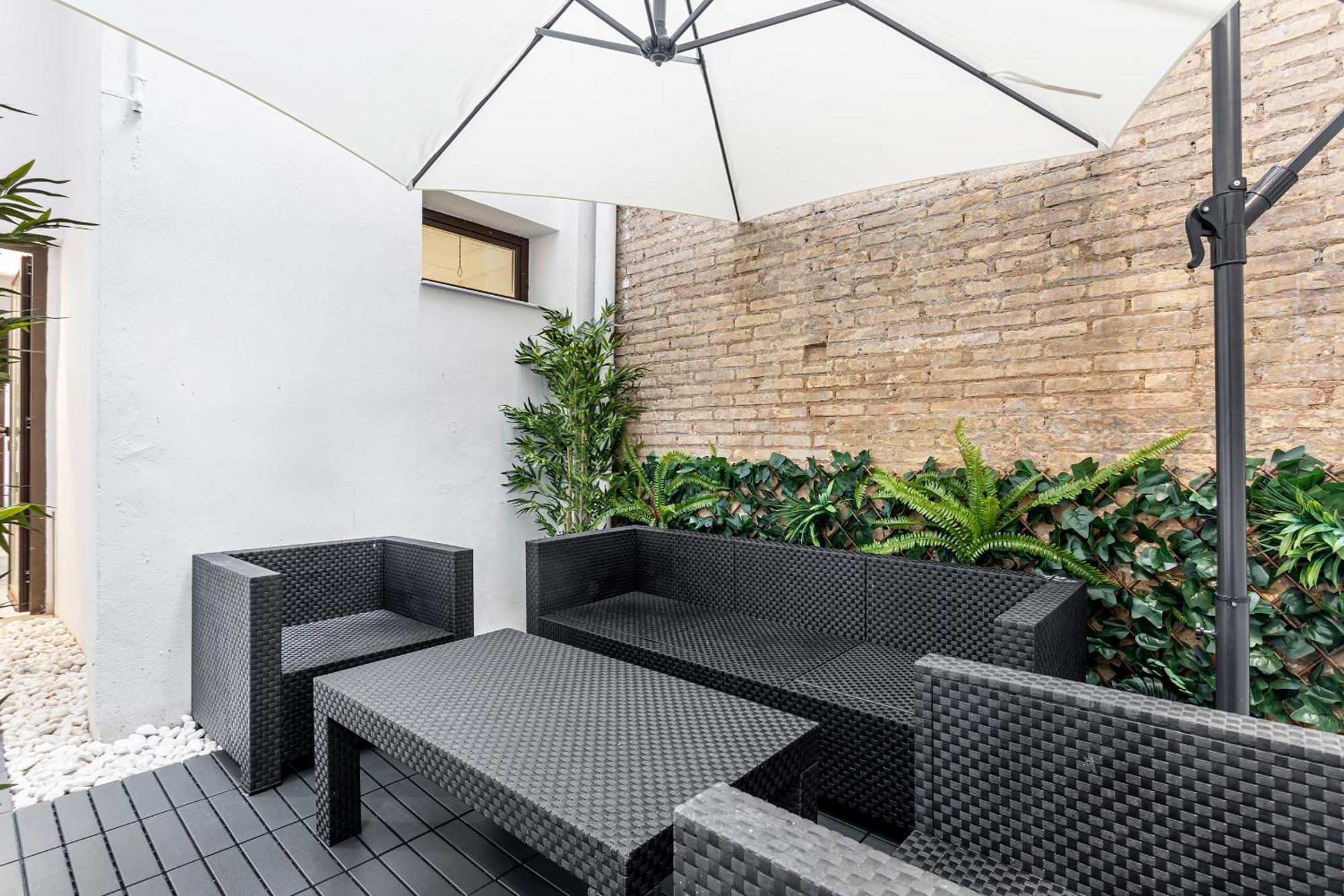 Apartamento De Estilo Moderno Hasta 5 Pax บาเลนเซีย ภายนอก รูปภาพ