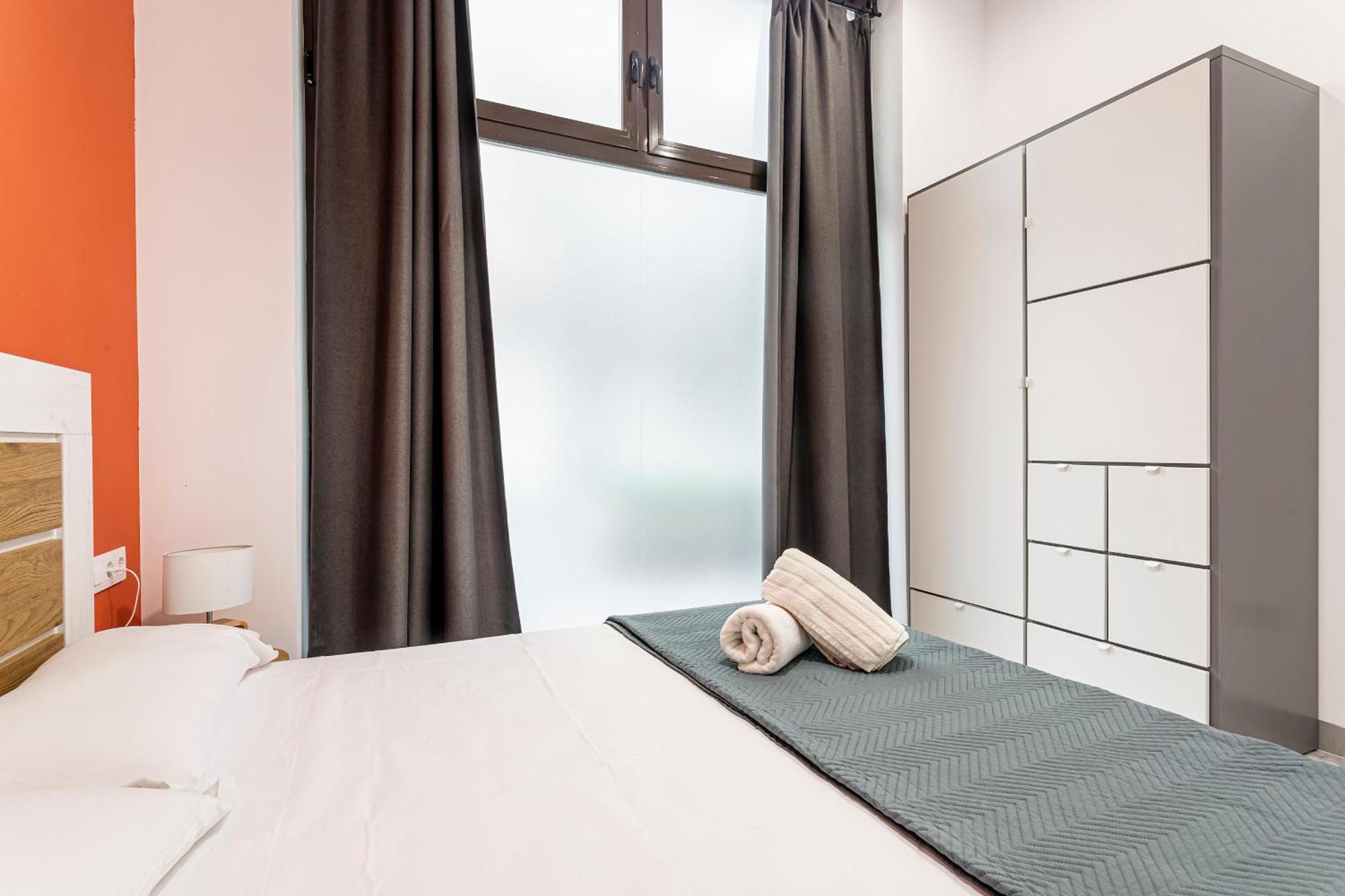 Apartamento De Estilo Moderno Hasta 5 Pax บาเลนเซีย ภายนอก รูปภาพ